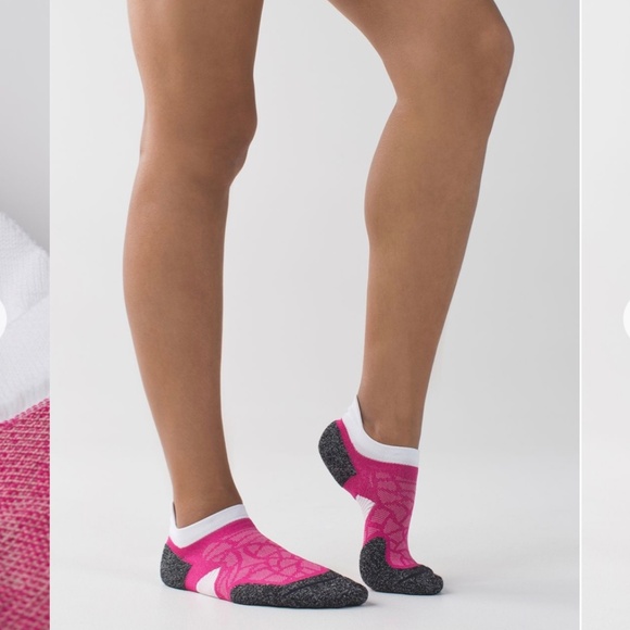 Lululemon Speed Sock  *Silver - Magenta - Size M - Picture 3 of 3